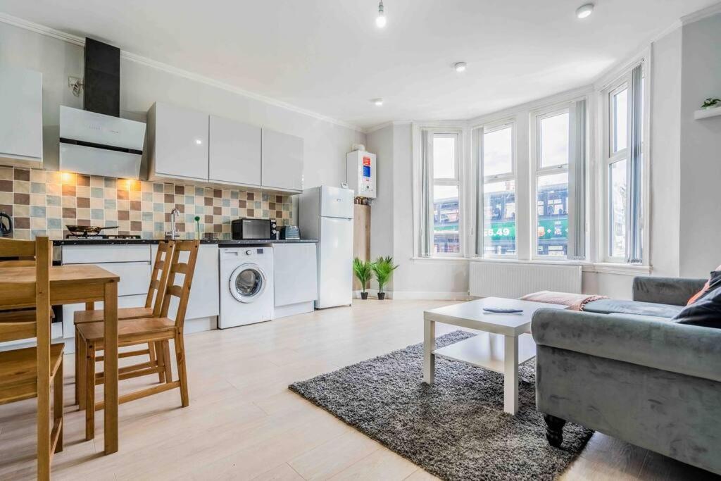 Beautiful Flat With Free Parking Apartment Birmingham Ngoại thất bức ảnh